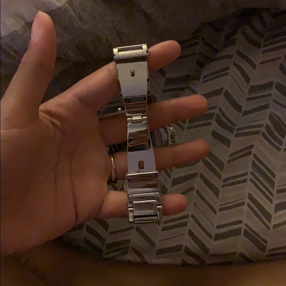 Authentic MK watch silver with diamonds - Picture 5 of 5